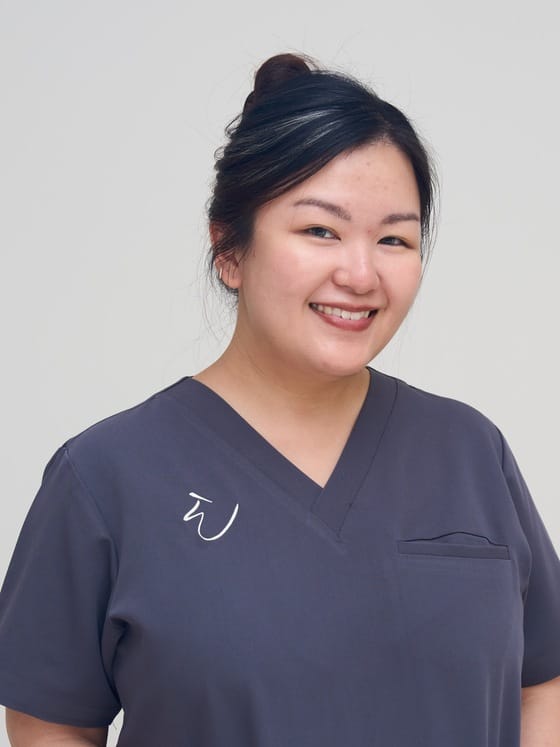 Lena Kan, Nurse